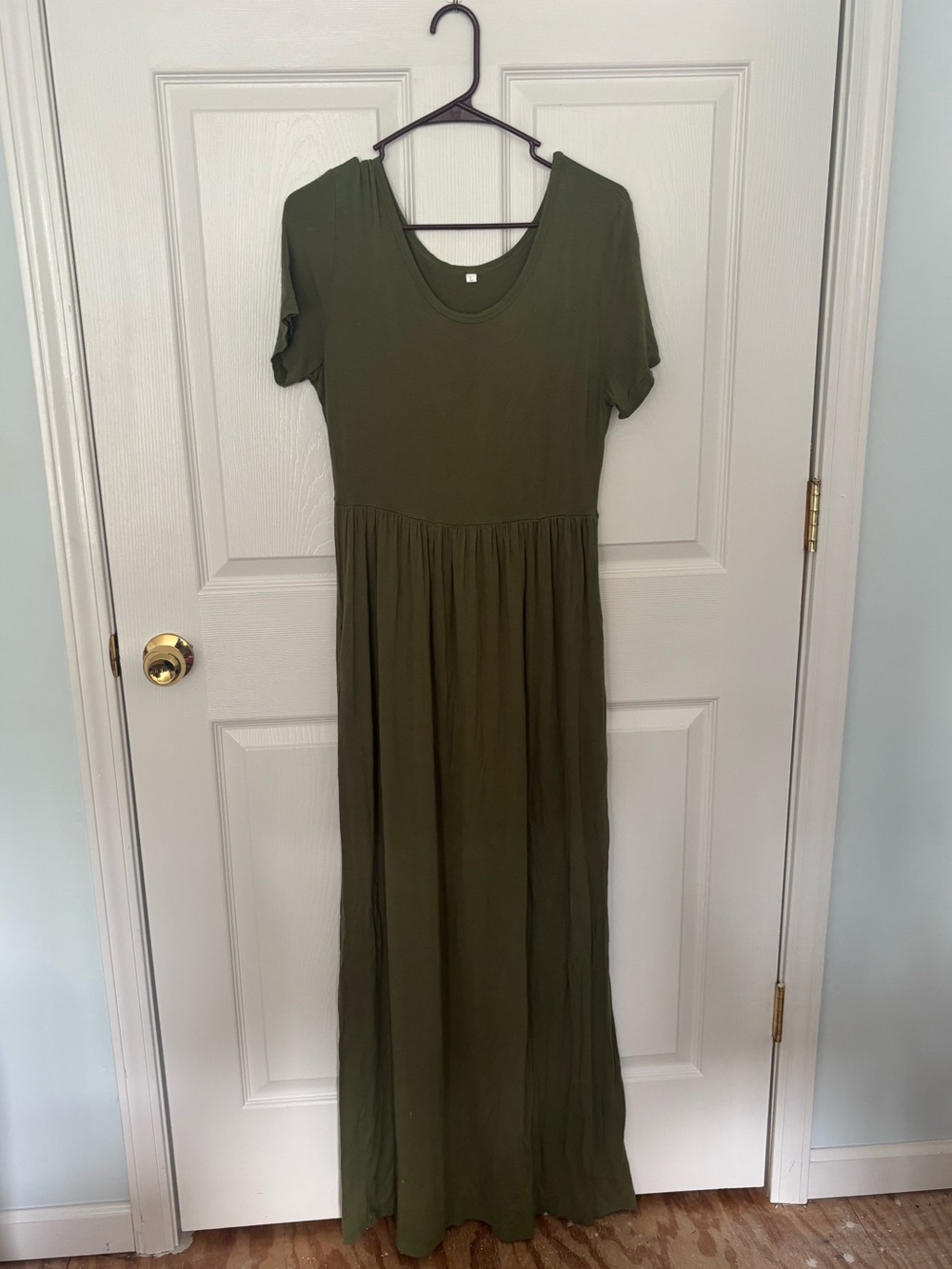 Amazon Olive Green Short Sleeve Maxi Dress